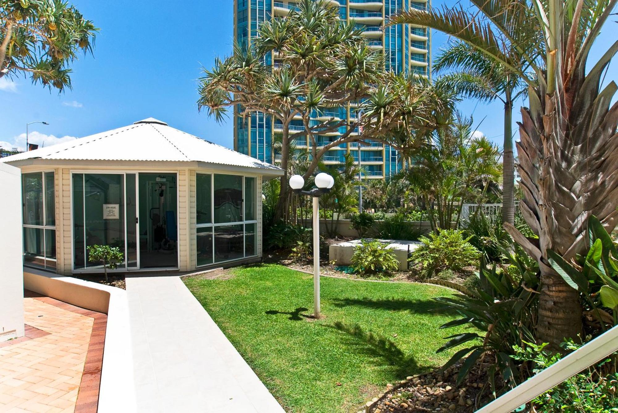 Hi Surf Beachfront Resort Apartments Gold Coast Exterior photo